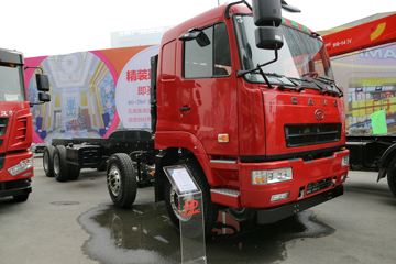 华菱M5&nbsp;随车吊外观图片