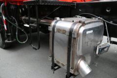 华菱重卡 270马力 6X4 随车吊(HN5251JSQ0L4)