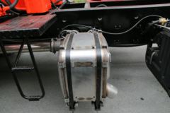 华菱重卡 270马力 6X4 随车吊(HN5251JSQ0L4)