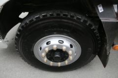 华菱重卡 270马力 6X4 随车吊(HN5251JSQ0L4)