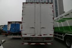 华菱 汉马H6 180马力 4X2 冷藏车(HN5160XLCH19E6M5) 华菱 汉马H6 180马力 4X2 冷藏车(HN5160XLCH19E6M5)