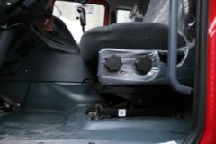 华菱 汉马H6 180马力 4X2 冷藏车(HN5160XLCH19E6M5) 华菱 汉马H6 180马力 4X2 冷藏车(HN5160XLCH19E6M5)