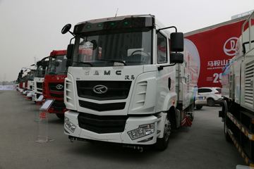 华菱 汉马 180马力 4X2 扫路车(CLQ5160TXS4HN)