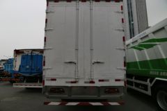 华菱 汉马H6 180马力 4X2 冷藏车(HN5160XLCH19E6M5) 华菱 汉马H6 180马力 4X2 冷藏车(HN5160XLCH19E6M5)