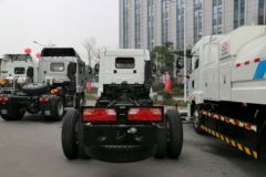 华菱 汉马中卡 180马力 4X2载货车底盘(HN1160E8M4J)