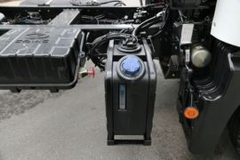 菱马H3&nbsp;载货车底盘                                                图片