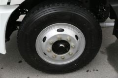 华菱 汉马中卡 180马力 4X2载货车底盘(HN1160E8M4J)