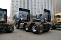 华菱 星凯马重卡 420马力 6X4牵引车(HN4250A37C3M4)