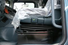 华菱 星凯马重卡 420马力 6X4牵引车(HN4250A37C3M4)