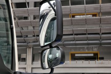 ���� ŷ��ETX 3ϵ 210���� 4X2 ������(BJ5162ZYSE5-H1)ͼƬ