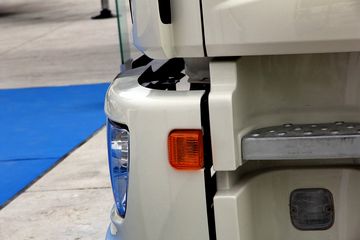 ���� ŷ��ETX 3ϵ 210���� 4X2 ������(BJ5162ZYSE5-H1)ͼƬ