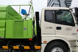 欧曼ETX&nbsp;清洗车上装图片