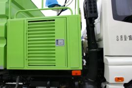 欧曼ETX&nbsp;清洗车上装图片