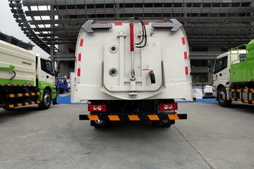 ���� ŷ����3ϵ 141���� 4X2 3T��ϴ��(BJ5082TXSE5-H1)ͼƬ