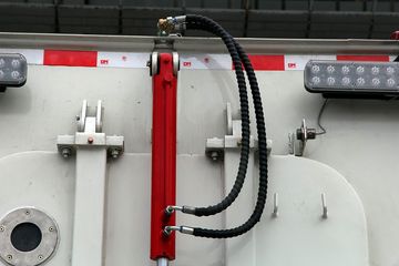 ���� ŷ����3ϵ 141���� 4X2 3T��ϴ��(BJ5082TXSE5-H1)ͼƬ