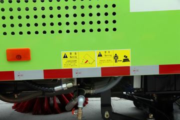 ���� ŷ����3ϵ 141���� 4X2 3T��ϴ��(BJ5082TXSE5-H1)ͼƬ