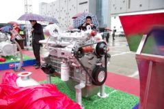 玉柴YC6J245N-60 245马力 6.5L 国六 天然气发动机