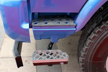 �ɵ��³� D5ϵ�� 154���� 6X2 6.8���ػ���ͼƬ