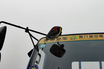 �ɵ��³� D5ϵ�� 154���� 6X2 6.8���ػ���ͼƬ