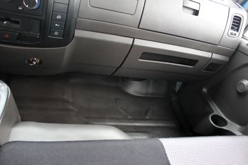 �ɵ��³� D5ϵ�� 154���� 6X2 6.8���ػ���ͼƬ