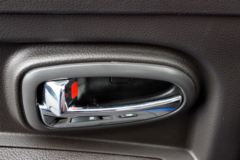 飞碟奥驰 D5系列 154马力 6X2 6.8米载货车