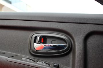 �ɵ��³� D5ϵ�� 154���� 6X2 6.8���ػ���ͼƬ