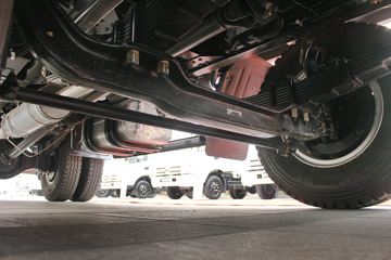 �ɵ��³� D5ϵ�� 154���� 6X2 6.8���ػ���ͼƬ