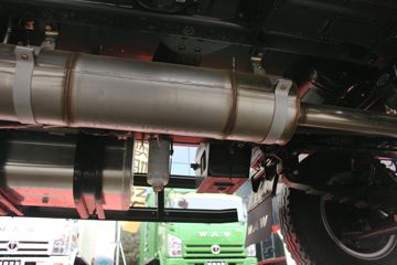 �ɵ��³� D5ϵ�� 154���� 6X2 6.8���ػ���ͼƬ