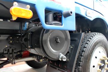 �ɵ��³� D5ϵ�� 154���� 6X2 6.8���ػ���ͼƬ