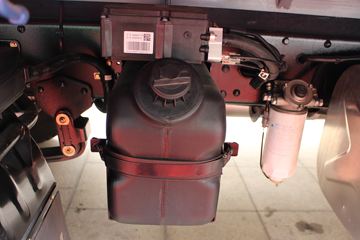 �ɵ��³� D5ϵ�� 154���� 6X2 6.8���ػ���ͼƬ