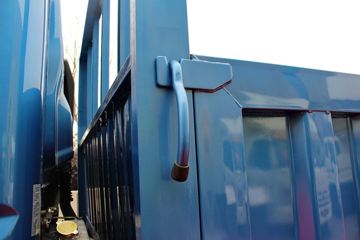 �ɵ��³� D5ϵ�� 154���� 6X2 6.8���ػ���ͼƬ