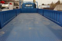 飞碟奥驰 D5系列 154马力 6X2 6.8米载货车