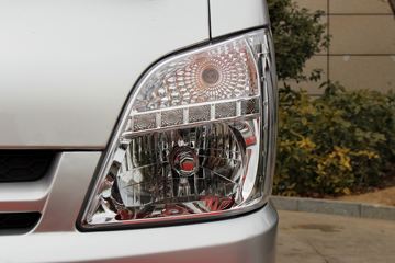 �ɵ��³� M1ϵ�� 1.2L 88���� ���� 3.05�׵�������΢��ͼƬ