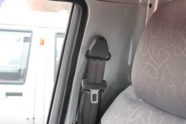 奥驰M系&nbsp;载货车驾驶室                                               图片