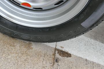 �ɵ��³� M1ϵ�� 1.2L 88���� ���� 3.05�׵�������΢��ͼƬ