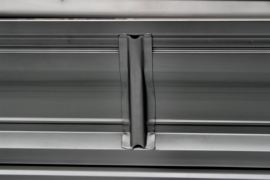 奥驰M系&nbsp;载货车上装                                                图片