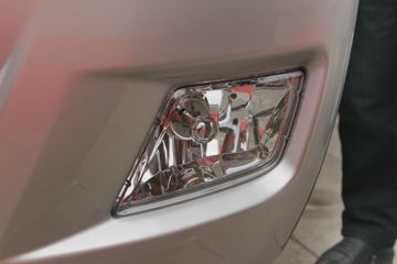 �ɵ��³� M1ϵ�� 1.2L 88���� ����/CNG 2.7��˫������΢��ͼƬ