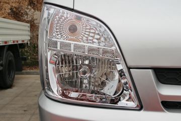 �ɵ��³� M1ϵ�� 1.2L 88���� ����/CNG 2.7��˫������΢��ͼƬ