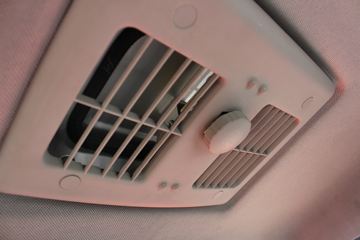 �ɵ��³� M1ϵ�� 1.2L 88���� ����/CNG 2.7��˫������΢��ͼƬ