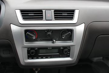 �ɵ��³� M1ϵ�� 1.2L 88���� ����/CNG 2.7��˫������΢��ͼƬ