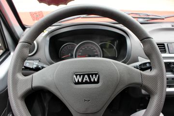 �ɵ��³� M1ϵ�� 1.2L 88���� ����/CNG 2.7��˫������΢��ͼƬ