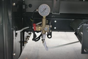 �ɵ��³� M1ϵ�� 1.2L 88���� ����/CNG 2.7��˫������΢��ͼƬ