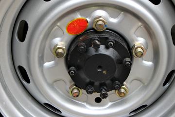 �ɵ��³� M1ϵ�� 1.2L 88���� ����/CNG 2.7��˫������΢��ͼƬ