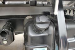 飞碟奥驰 M1系列 1.2L 88马力 汽油/CNG 2.7米双排栏板微卡(FD1037R13Q5-S1)