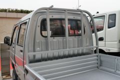 飞碟奥驰 M1系列 1.2L 88马力 汽油/CNG 2.7米双排栏板微卡(FD1037R13Q5-S1)