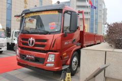 飞碟奥驰 D6系列 170马力 6X2 6.8米排半栏载货车