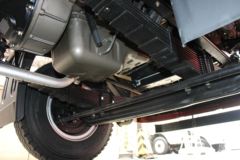 飞碟奥驰 D6系列 170马力 6X2 6.8米排半栏载货车