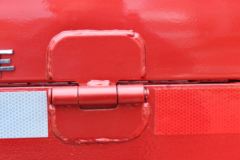 飞碟奥驰 D6系列 170马力 6X2 6.8米排半栏载货车