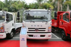 四川现代 瑞宇 130马力 3.8米排半栏板轻卡