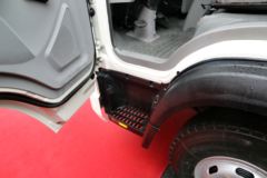 四川现代 瑞宇 130马力 3.8米排半栏板轻卡